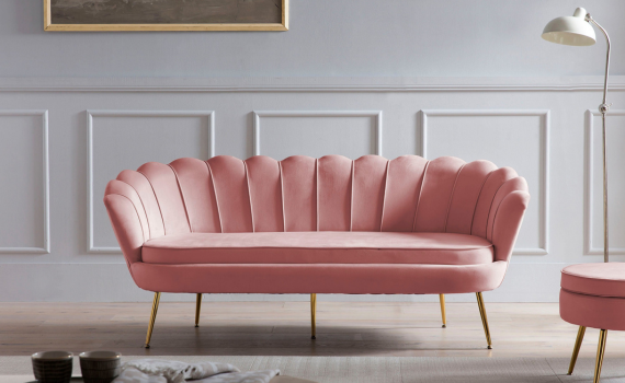 Roze bank met poef