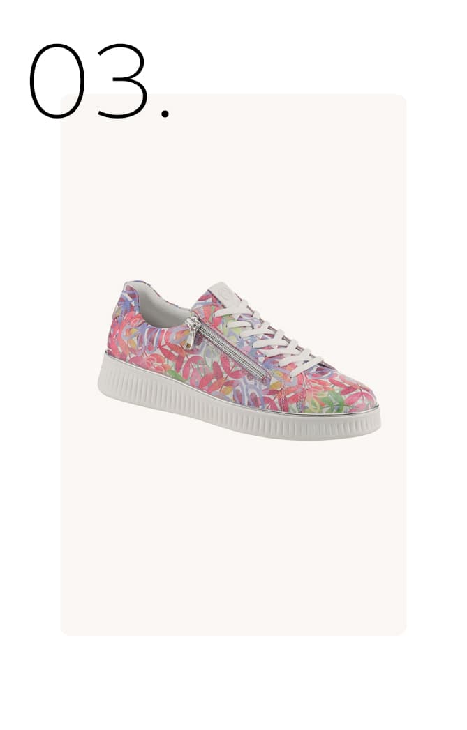 Sneaker met bloemetjes print