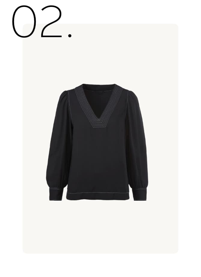 02 - Zwarte blouse