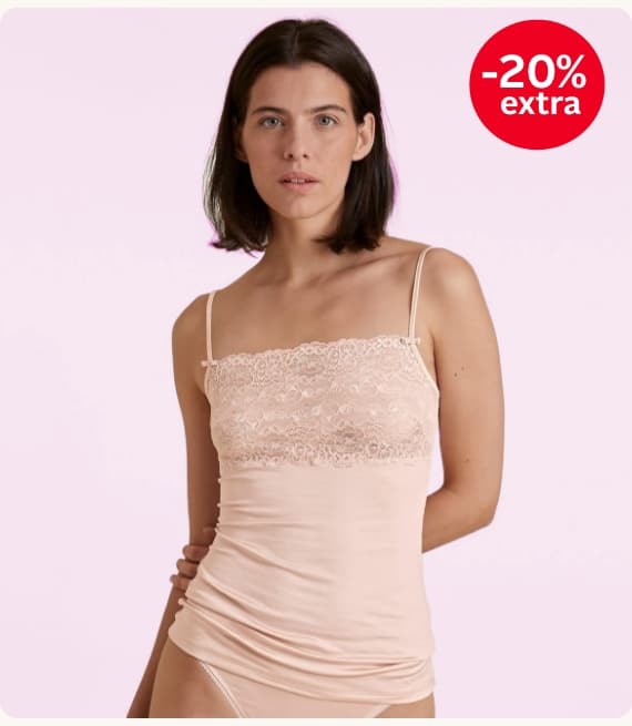 Sale deals tops 