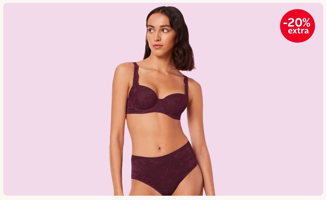 Sale deals lingerie Triumph