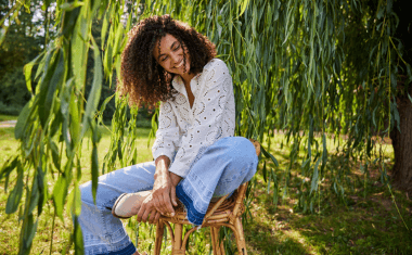 Inspiratie: Hoe draag je de flared jeans?