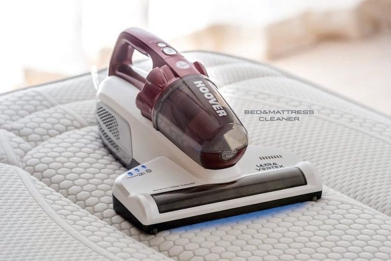 Een bedden schoonmaker op een matras