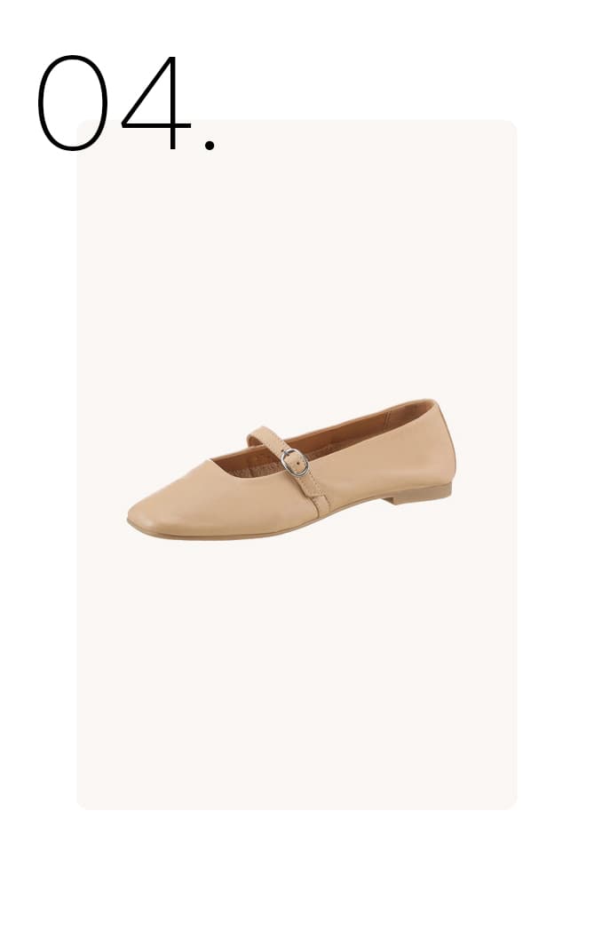Beige ballerina