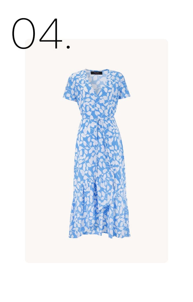 Blauw met witte jurk