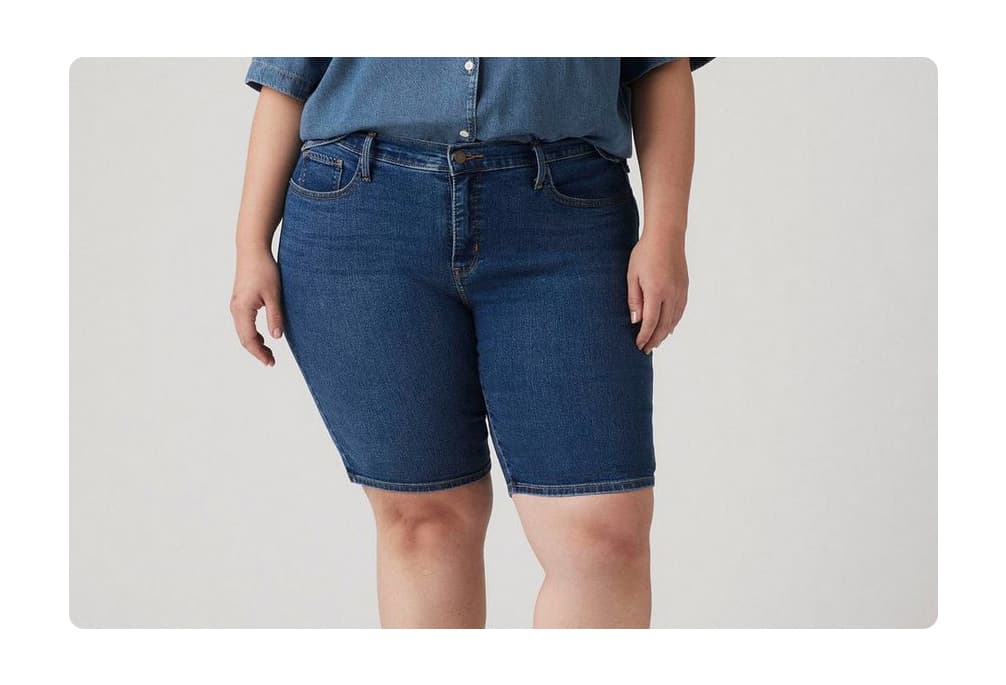Vrouw in korte broek