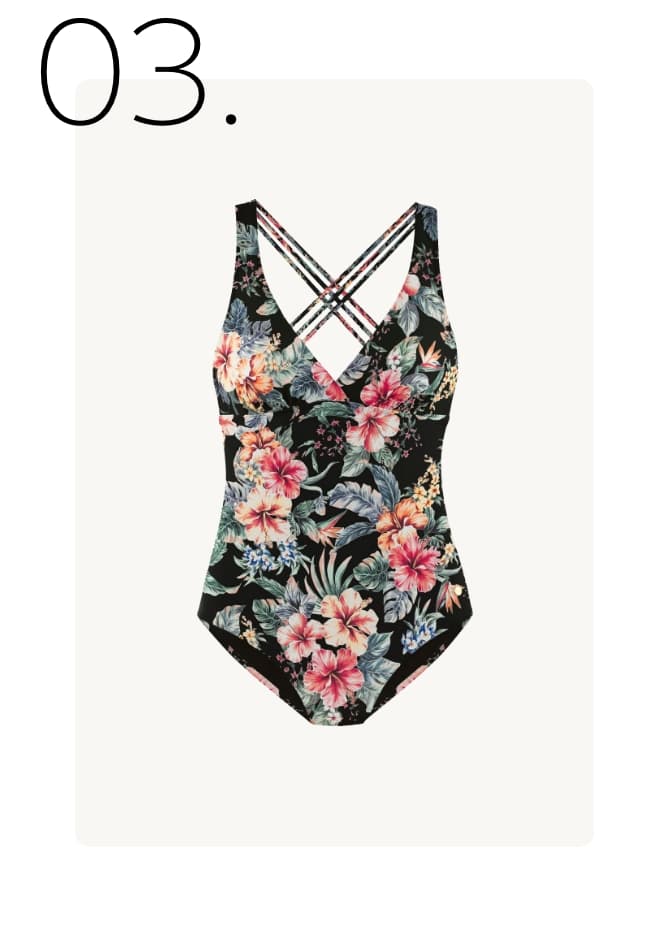 03. Zwarte badpak met bloemenprint en kruislingse bandjes